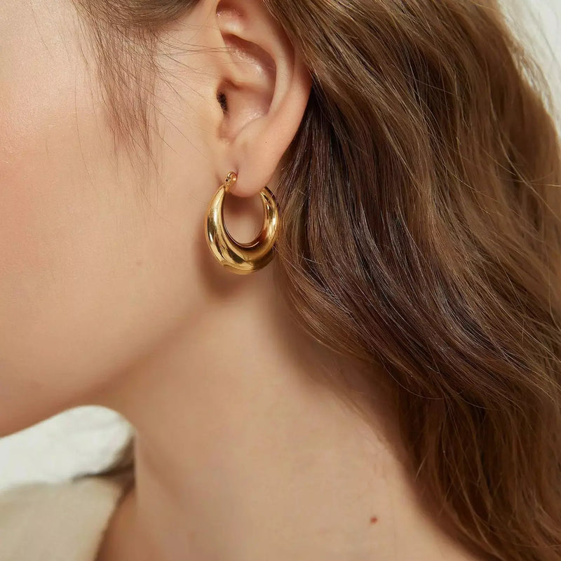 Julia Gold Hoop Earrings